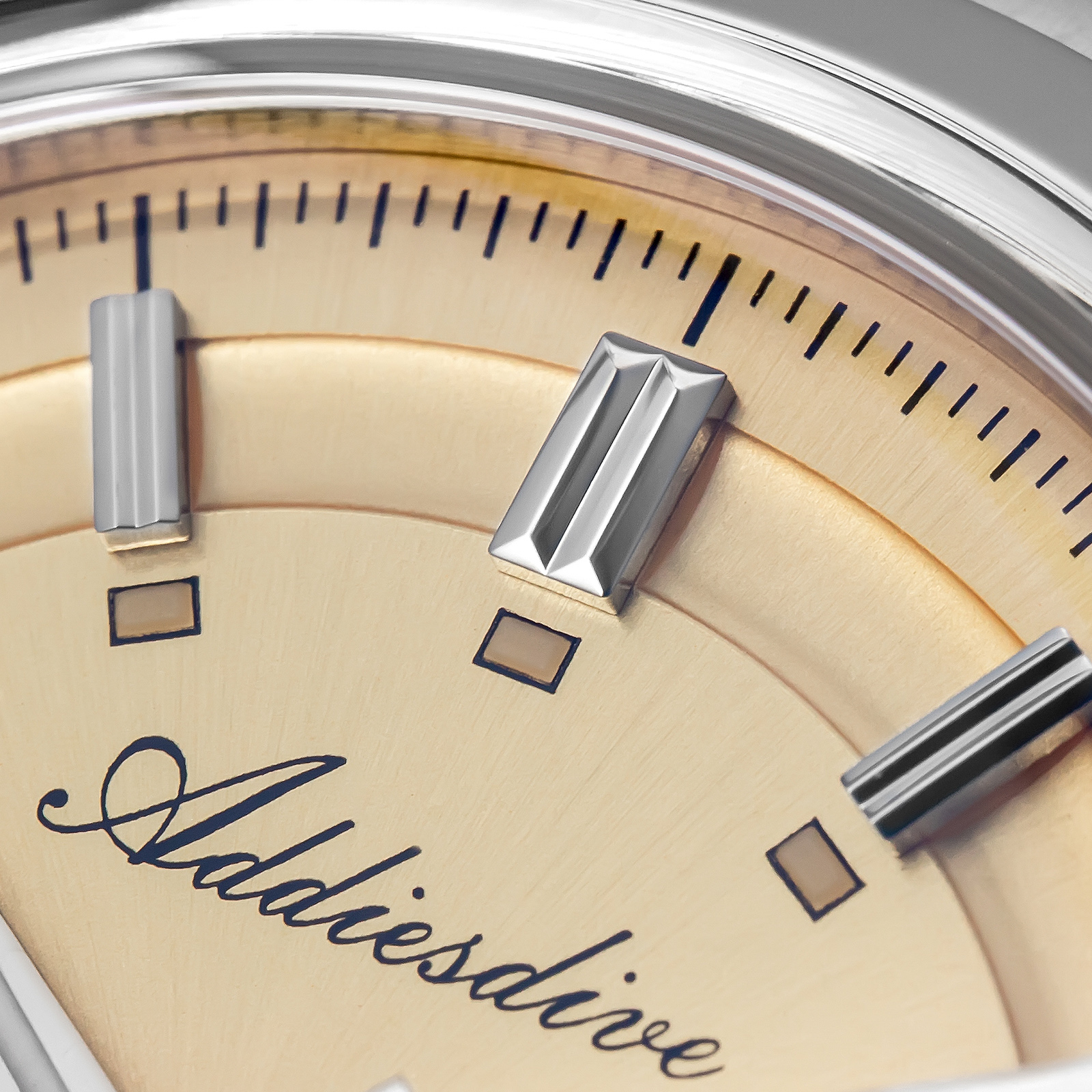 ADDIESDIVE Super Luminous Japa - Luxury Watch & Jewellery Recensioni recension och pris