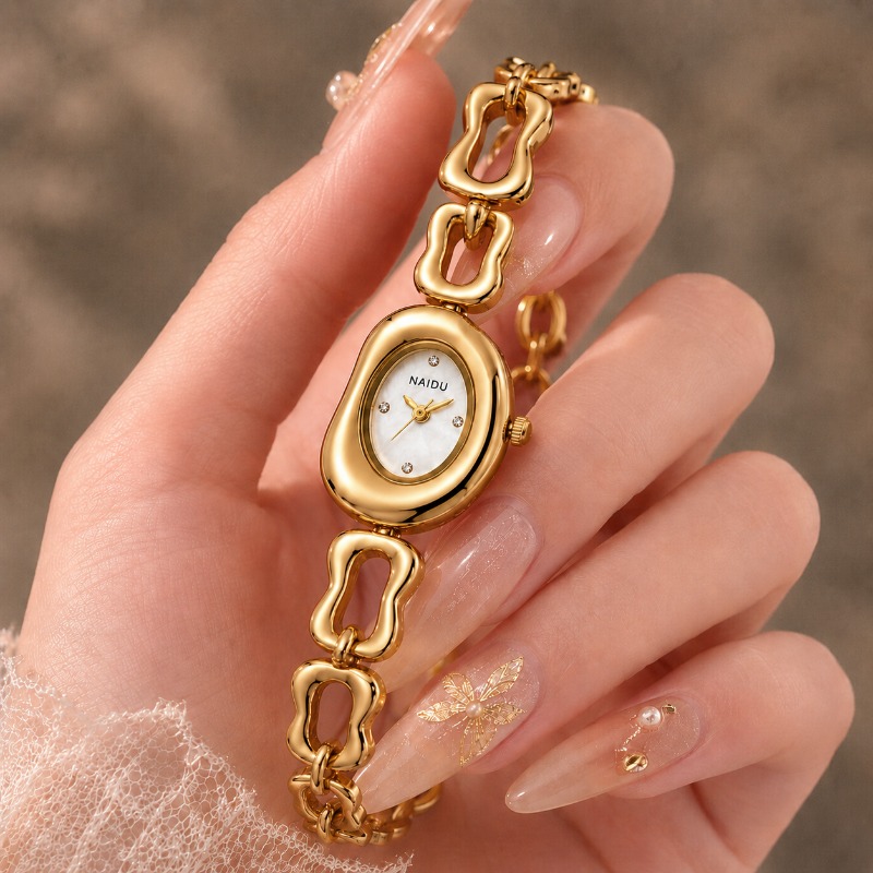 High-end Women Bracelet Chain  - Luxury Watch Girl recension och pris