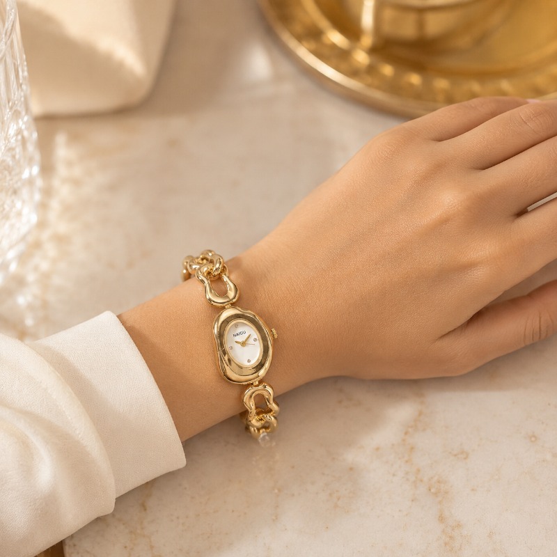 High-end Women Bracelet Chain  - Luxury Watch Girl recension och pris