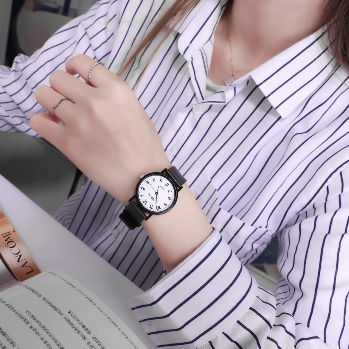 Simple Black Watch Quartz Watc - Luxury Watch Girl recension och pris